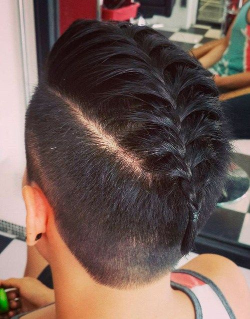Lång Braided Top Short Sides Style